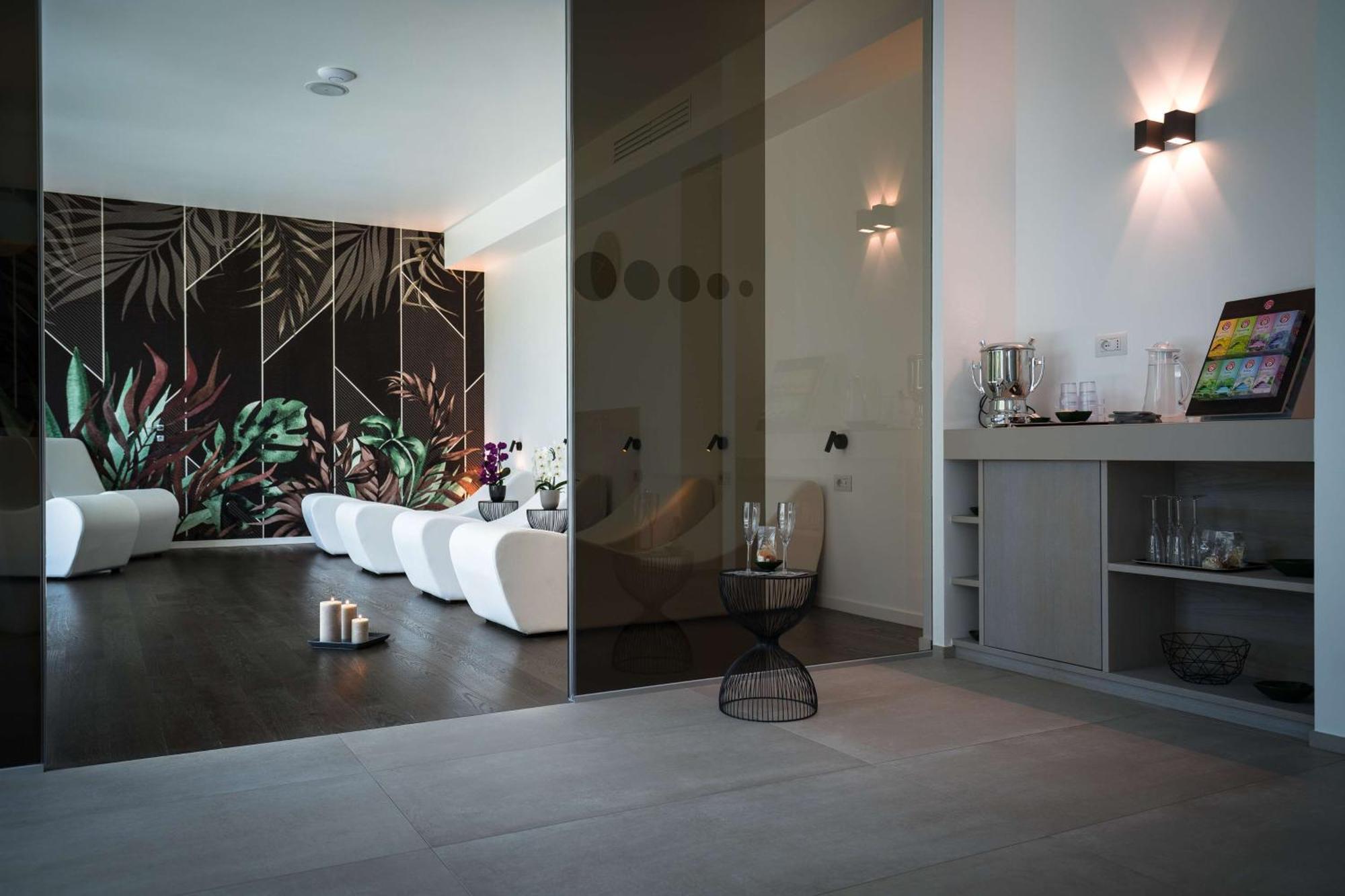 Hilton Garden Venice Hotel 4*